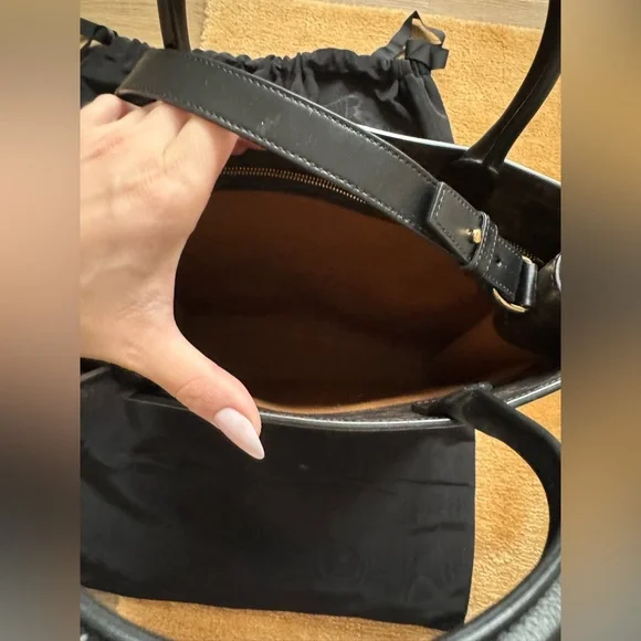 NWOT CÉLINE Black Triomphe Coated Canvas Vertical Cabas Medium - Picture 13 of 16